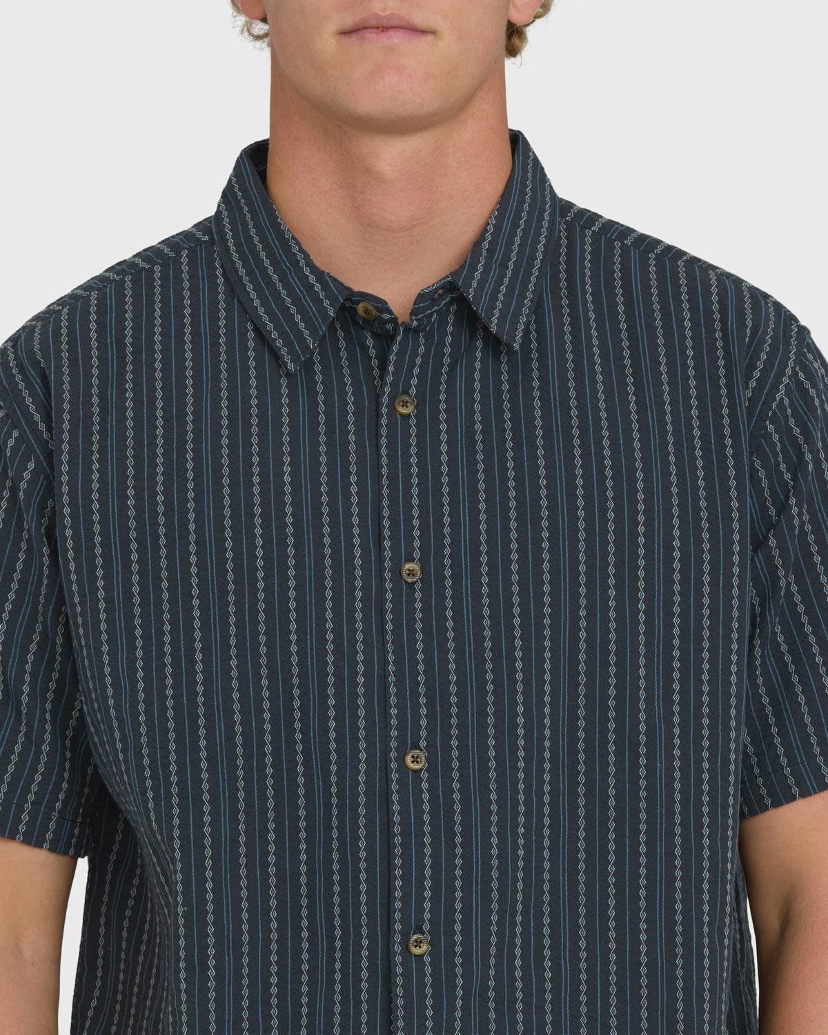 Billabong Men's Garage Sandon Jacquard Short Sleeve Woven Shirt - True Navy