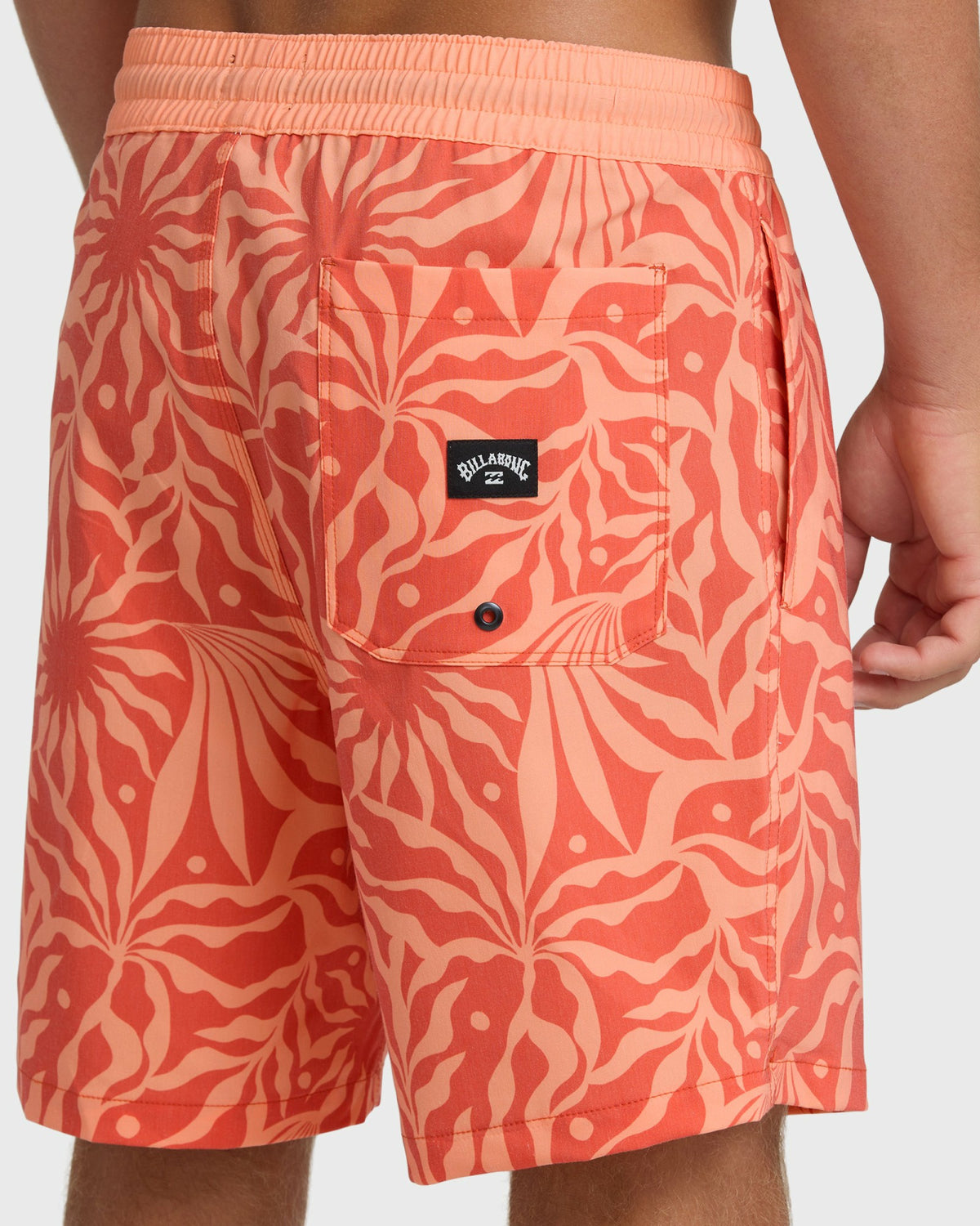 Billabong Men's Good Times Layback 16\" Trunks - Cantaloupe