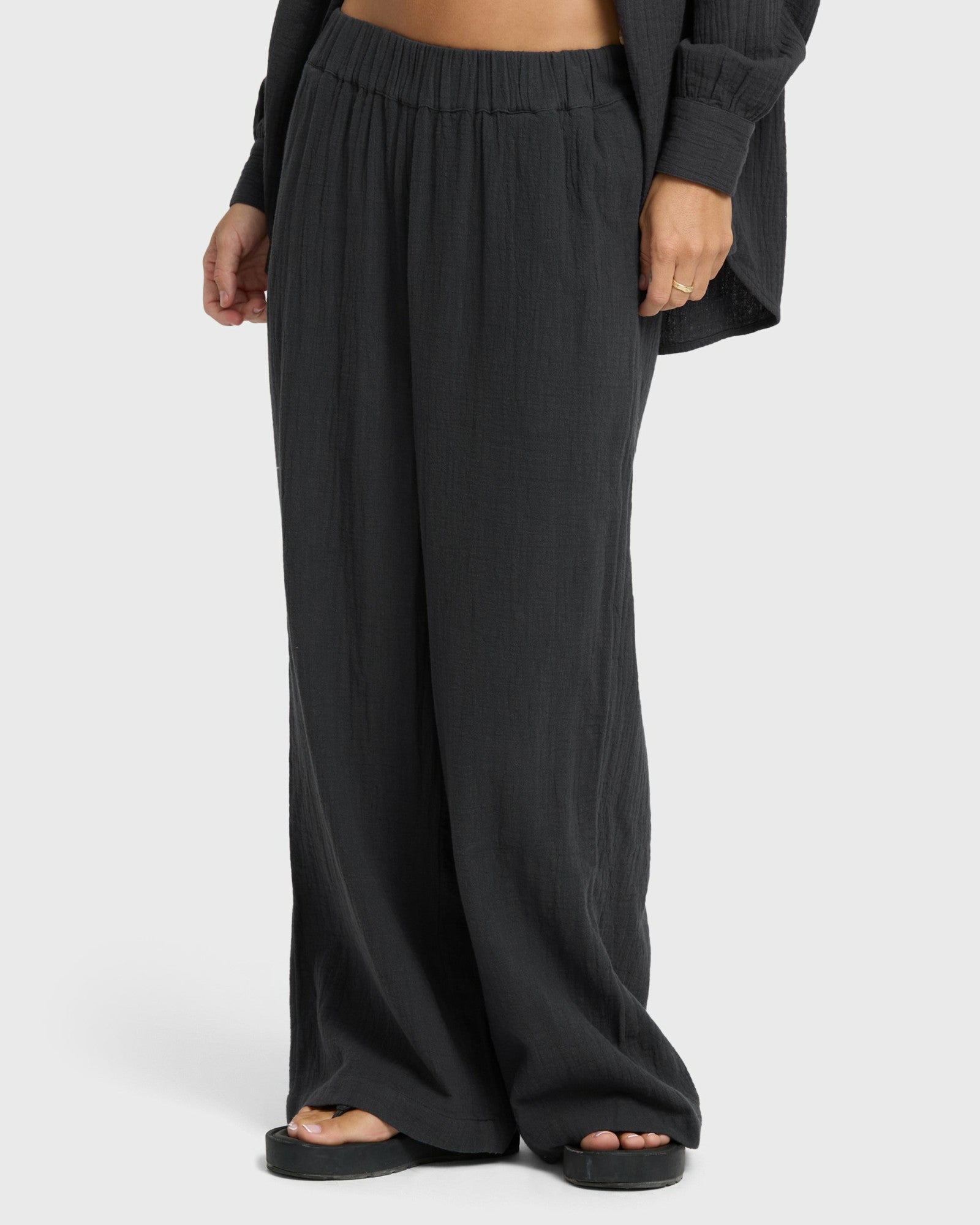 Billabong Women's Follow Me Pants - Black Sands