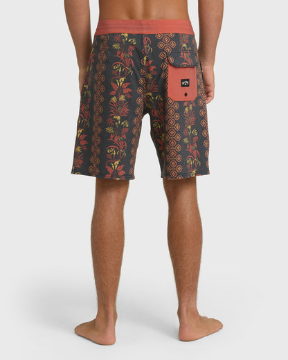 Billabong Men's Sundays Lo Tide 18\" Boardshorts - Black Multi - Black