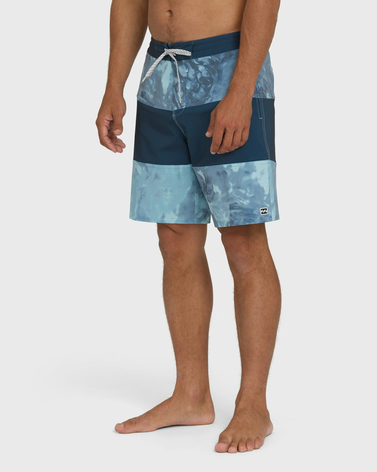 Billabong Men's Tribong Lo Tide 18\" Boardshorts - Dark Denim