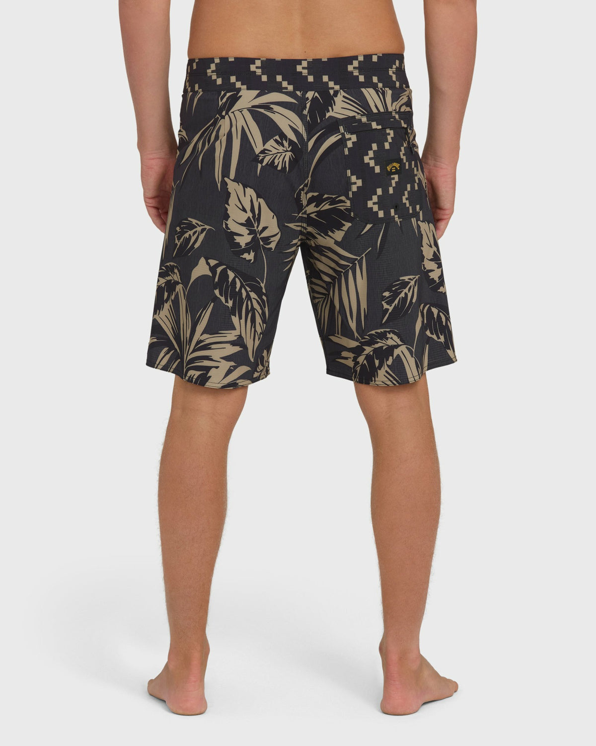 Billabong Men's Good Times Pro 18\" Boardshorts - Black