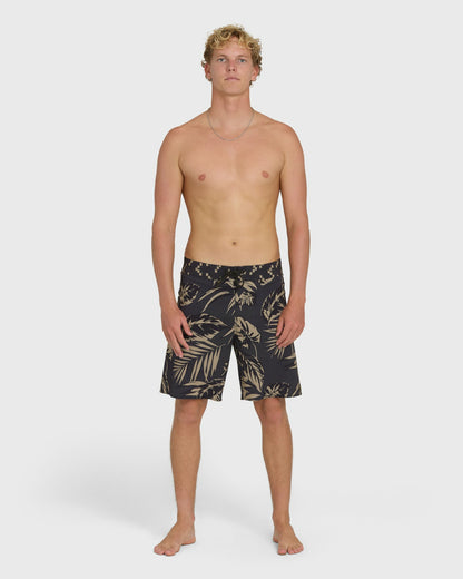 Billabong Men's Good Times Pro 18\" Boardshorts - Black