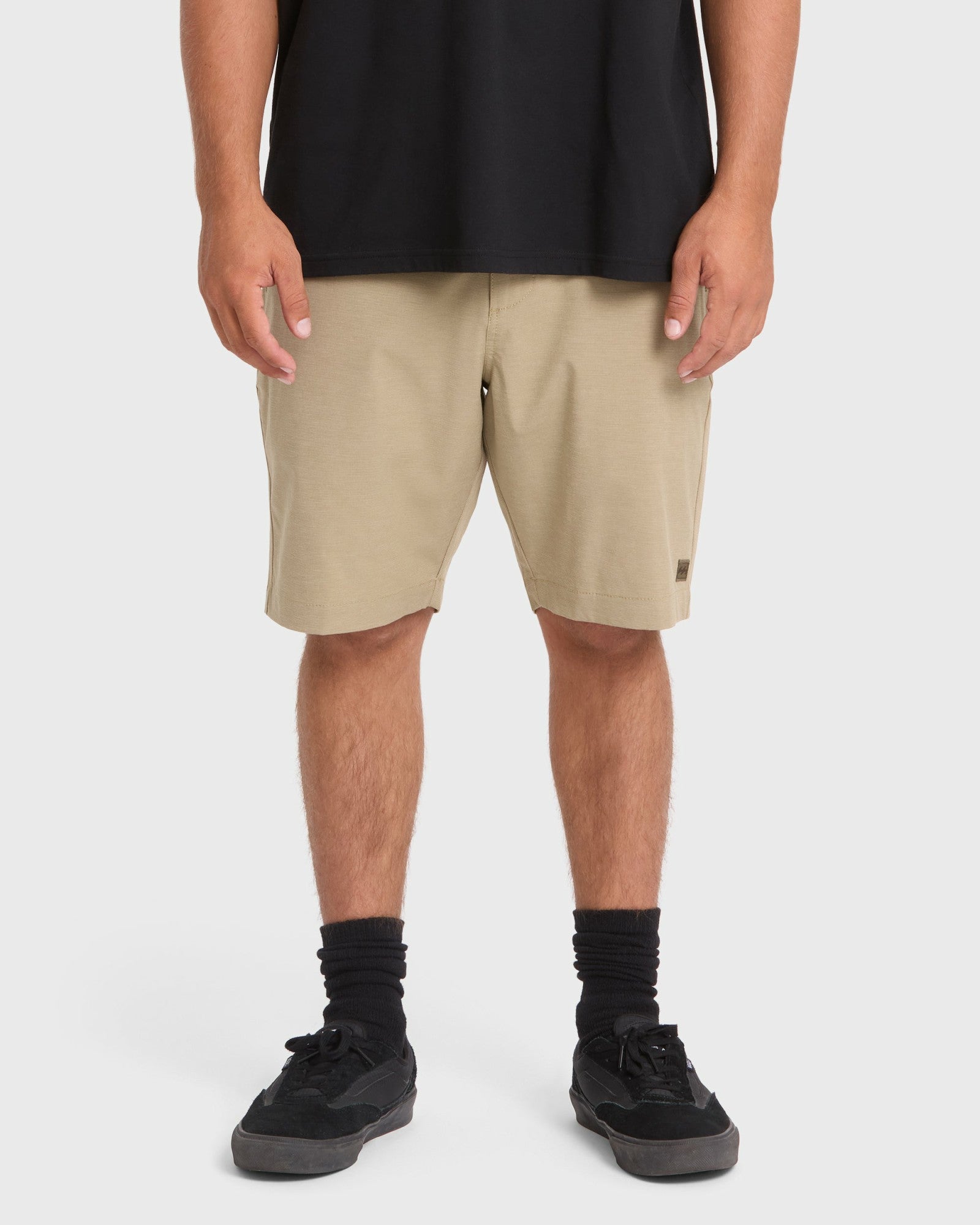 Billabong Men's Crossfire Submersible 19\" Amphibian Hybrid Shorts - Khaki