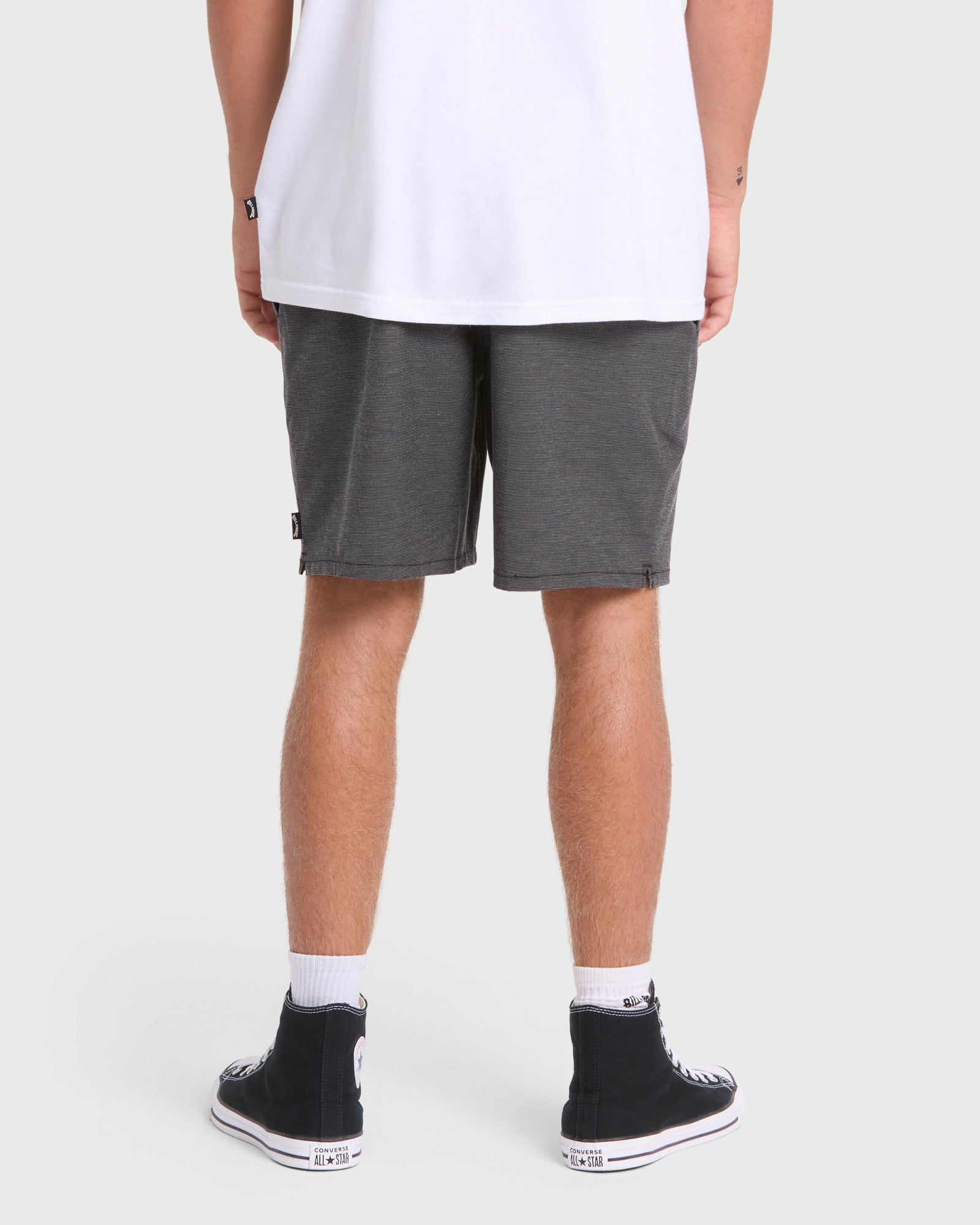 Billabong Men's Crossfire Elastic Wave Washed 18\" Amphibian Hybrid Shorts - Black