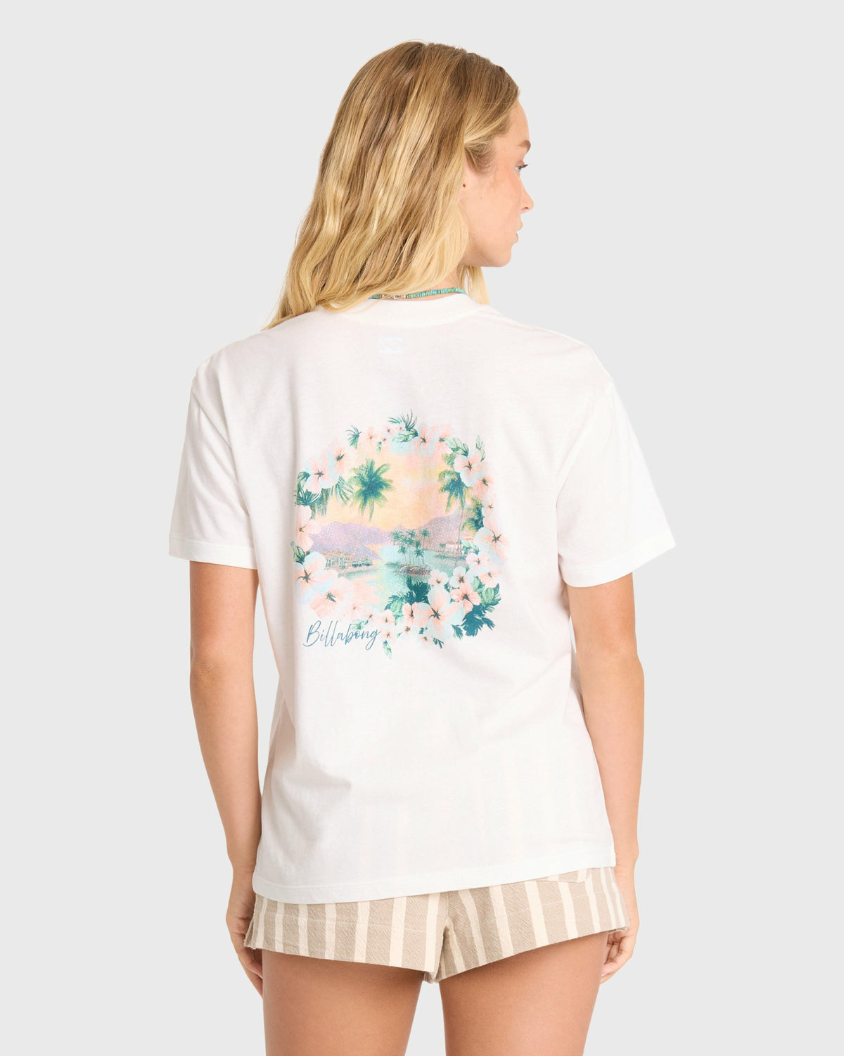 Billabong Women's Catching Waves Short Sleeve Jersey T-Shirt - Salt Crystal
