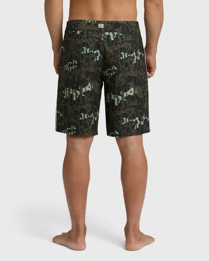 Billabong Men's Piped Pro 19\" Boardshorts - Camo - Camo