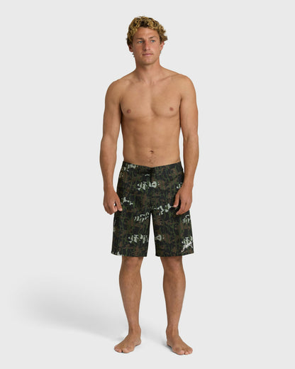 Billabong Men's Piped Pro 19\" Boardshorts - Camo - Camo