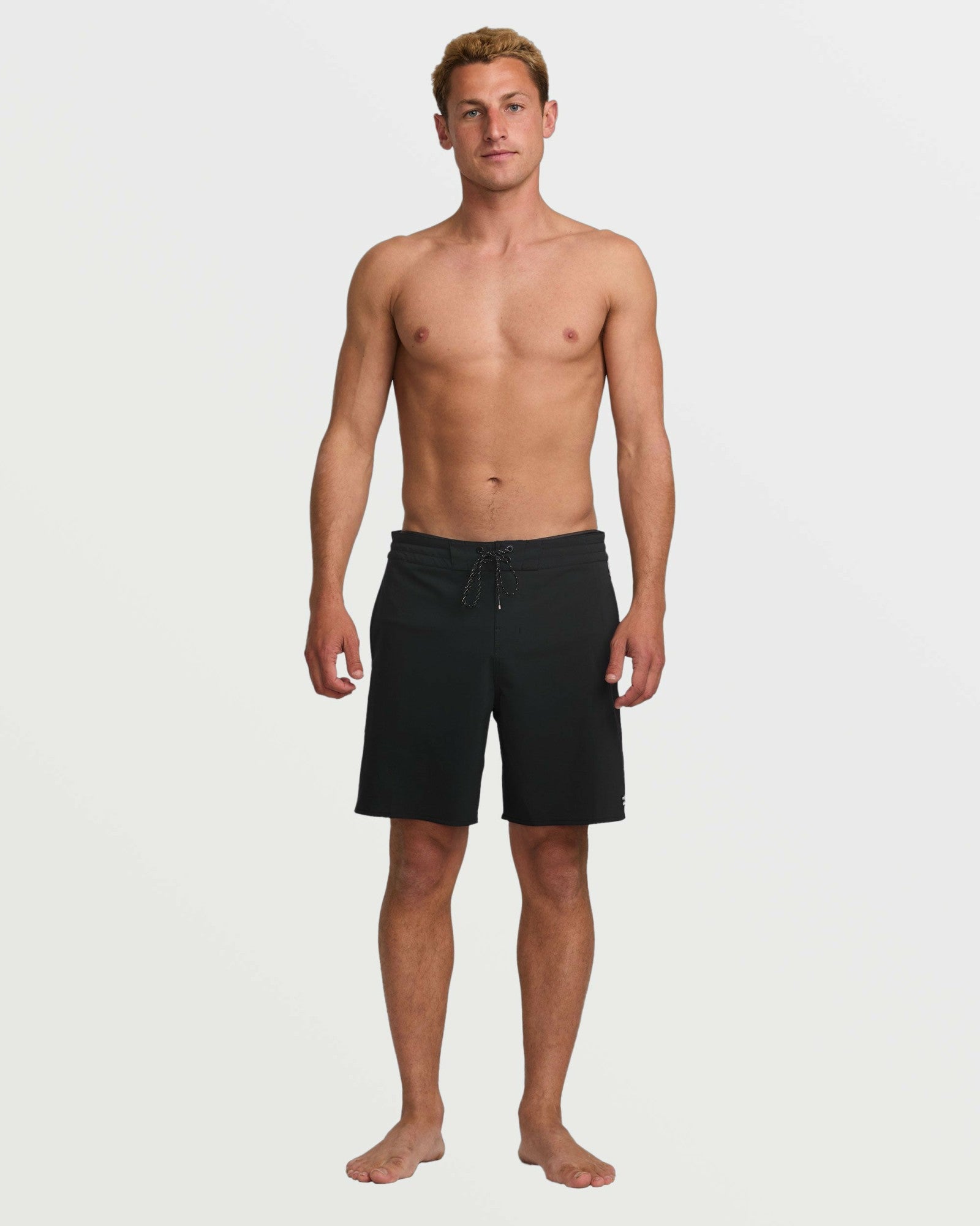 Billabong Men's Wategos Lo Tide 19\" Boardshorts - Black
