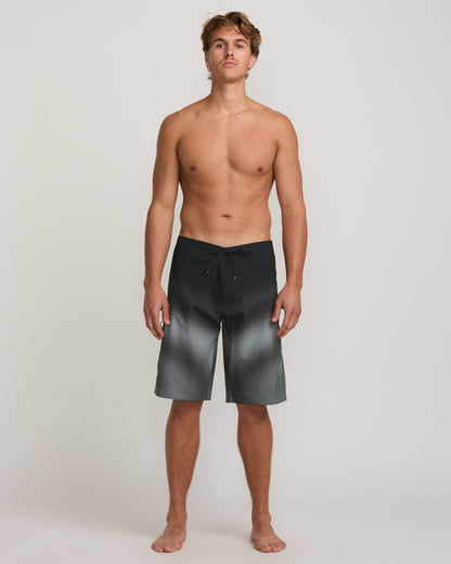 Billabong Men's Fluid Pro Performance 21\" Boardshorts - Black