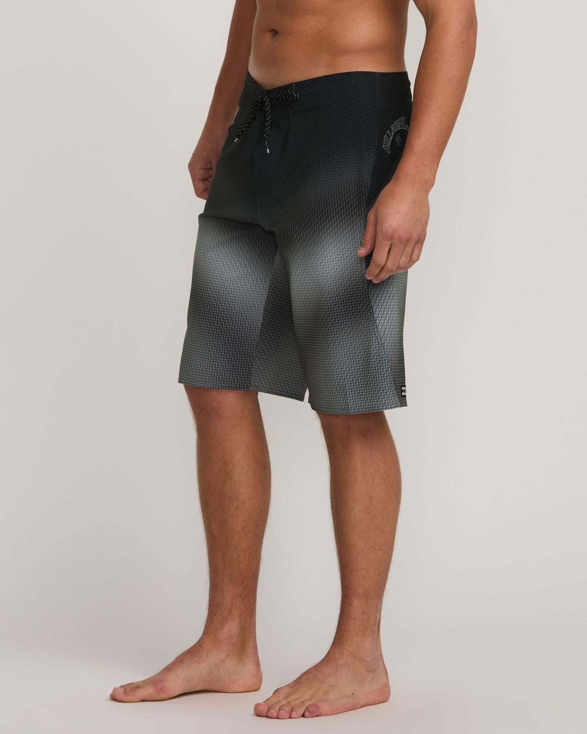 Billabong Men's Fluid Pro Performance 21\" Boardshorts - Black