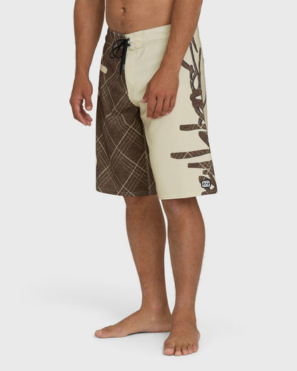 Billabong Men's Inverted Pro 22\" Boardshorts - Oatmeal