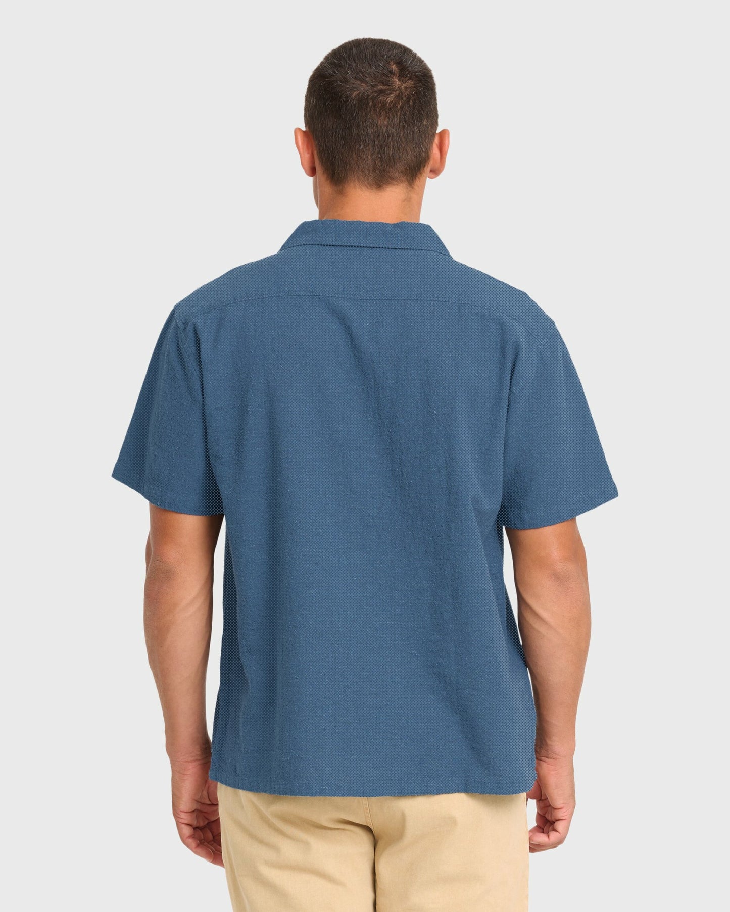 Billabong Men's Victoria Vacay Short Sleeve Woven Shirt - China Blue