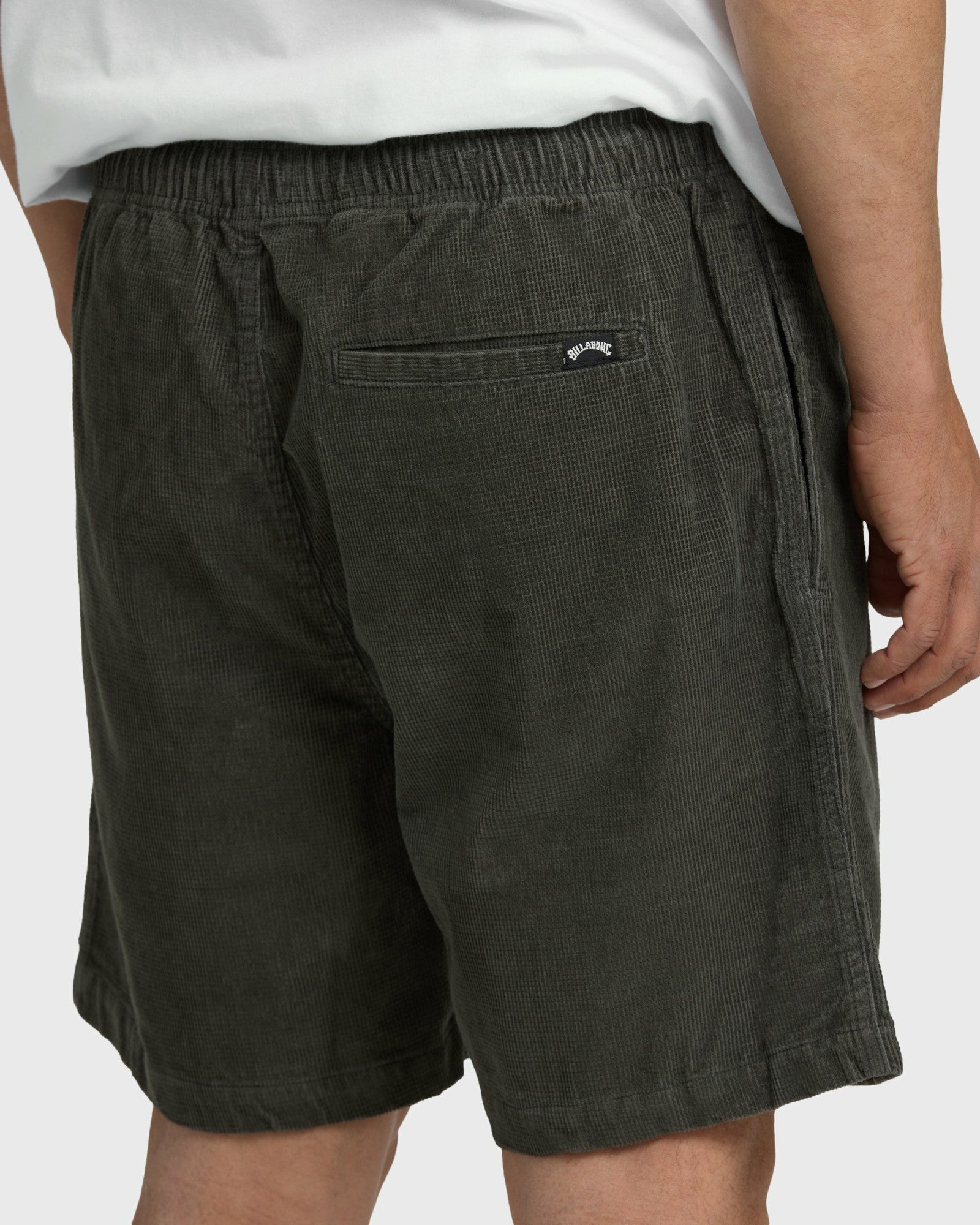 Billabong Men's Larry Layback 17\" Corduroy Shorts - Dark Gray