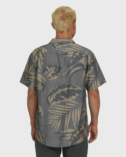 Billabong Men's Sundays Lounge Short Sleeve Woven Shirt - Black