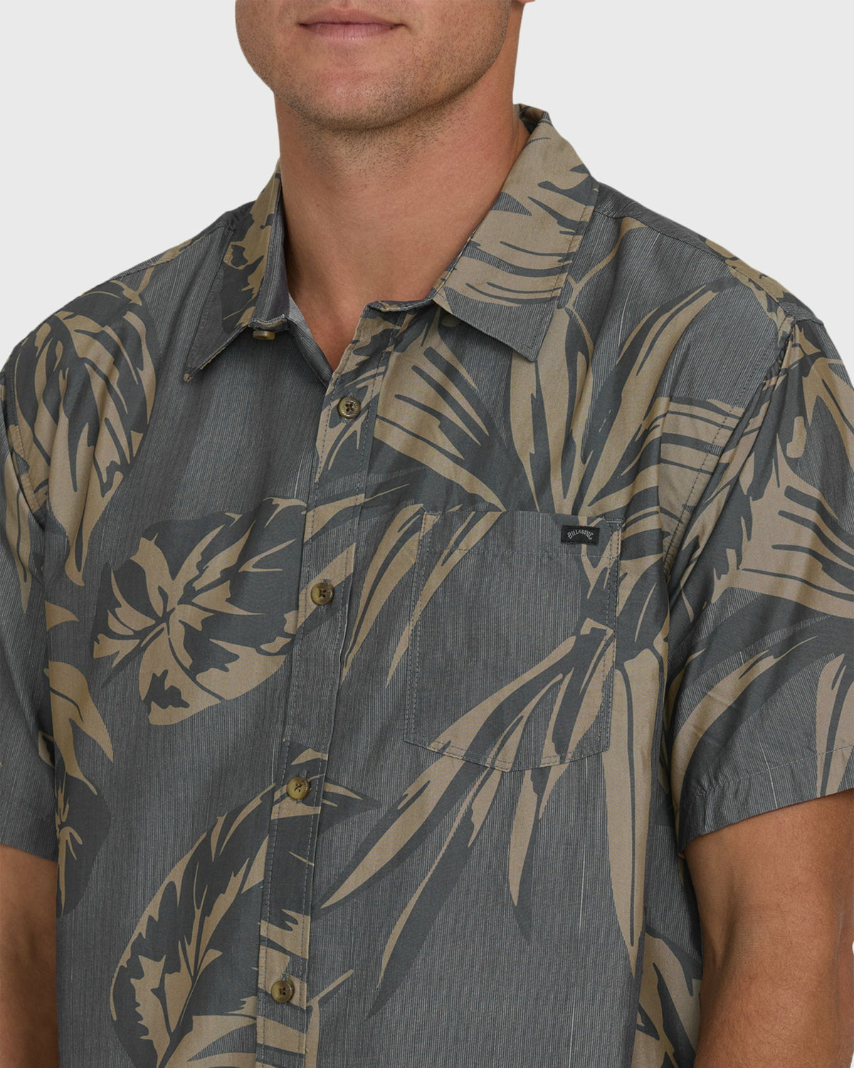Billabong Men's Sundays Lounge Short Sleeve Woven Shirt - Black
