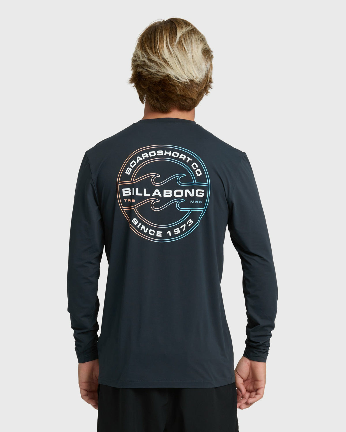 Billabong Men's Hollow Loose Fit Long Sleeve Surf Tee - Navy