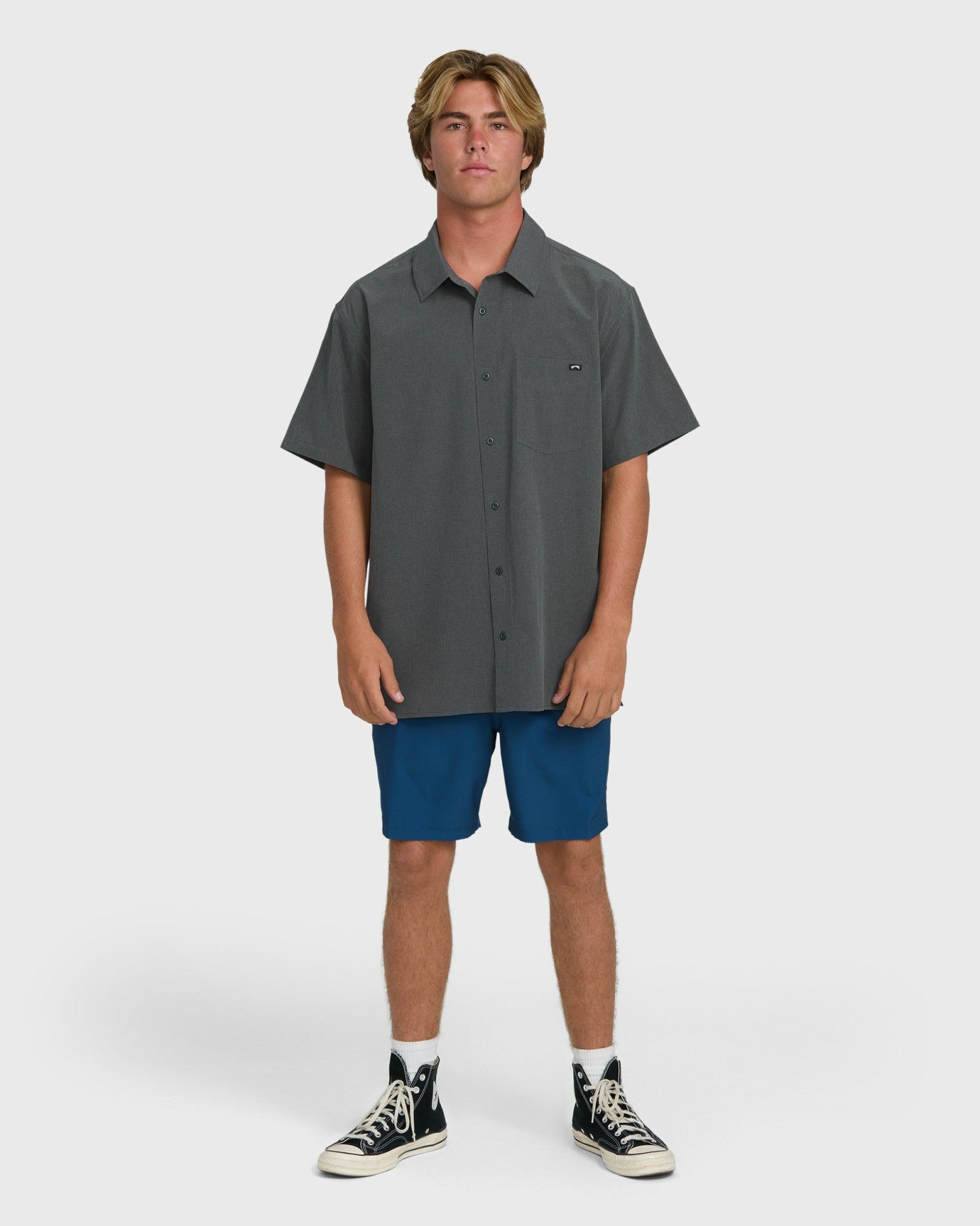Billabong Men's A\/Div Surftrek Perforated Short Sleeve Woven Shirt - Carbon