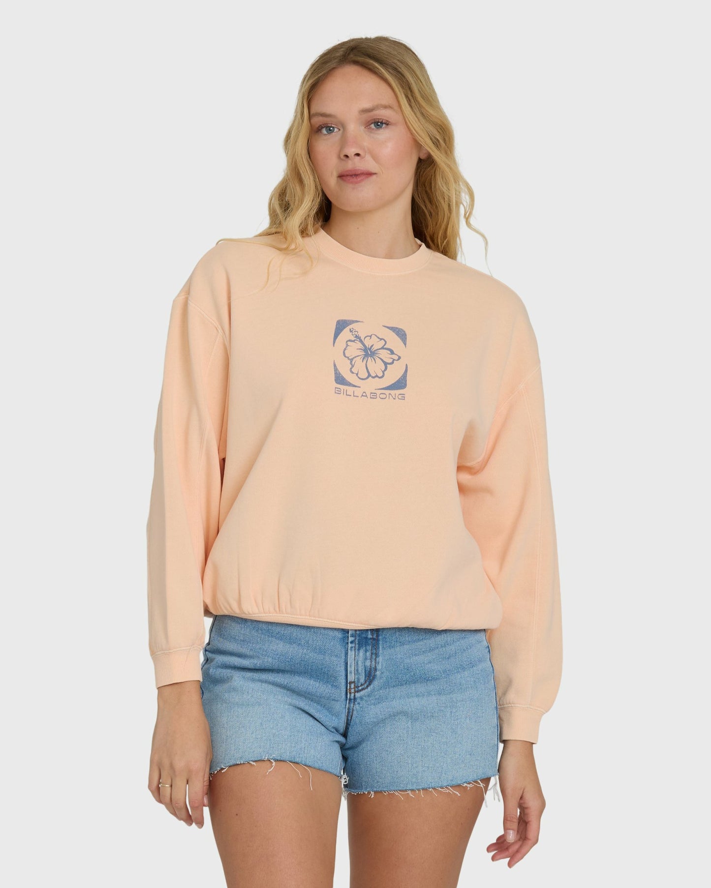 Billabong Women's Treasure Cay Crewneck Sweatshirt - Light Peach
