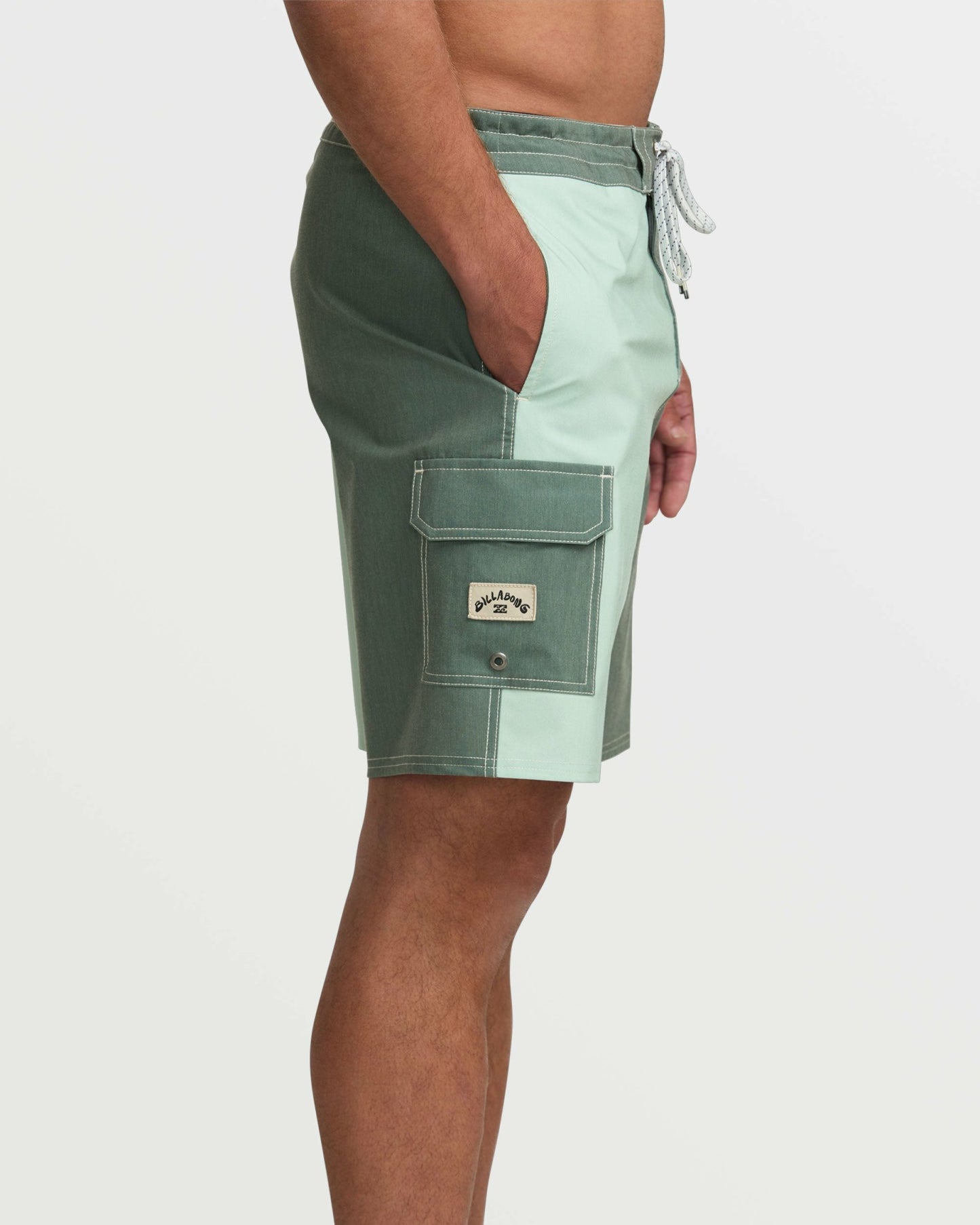 Billabong Men's Sunshine Lo Tide 19\" Boardshorts - Green Tea