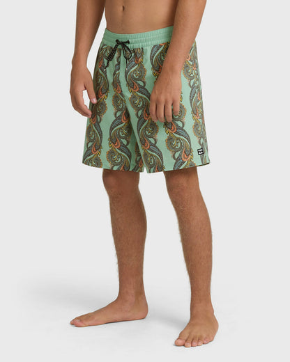 Billabong Men's Good Times Layback 16\" Trunks - Granite Green