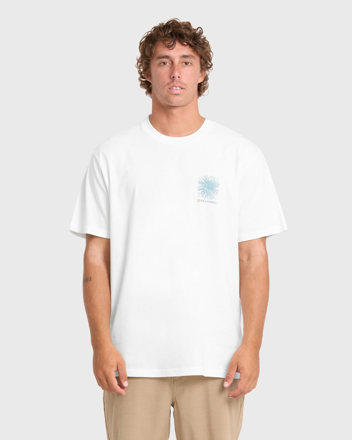 Billabong Men's Montage Premium Short Sleeve Cotton T-Shirt - Off White