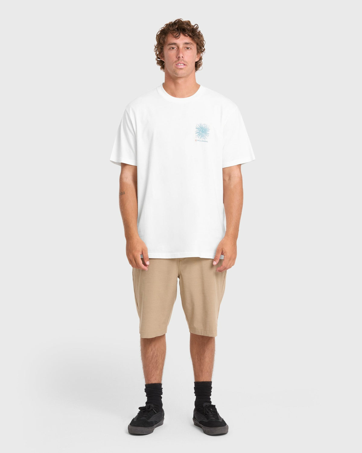 Billabong Men's Montage Premium Short Sleeve Cotton T-Shirt - Off White