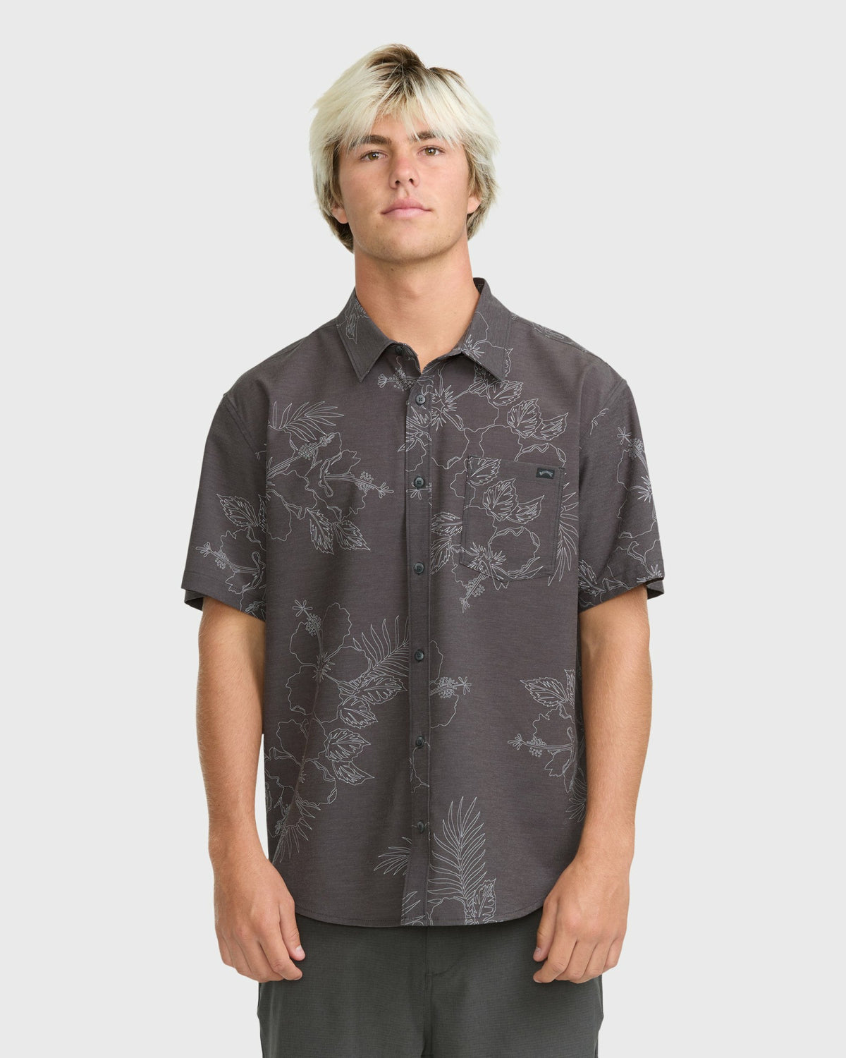 Billabong Men's Sundays Island Short Sleeve Woven Shirt - Phantom