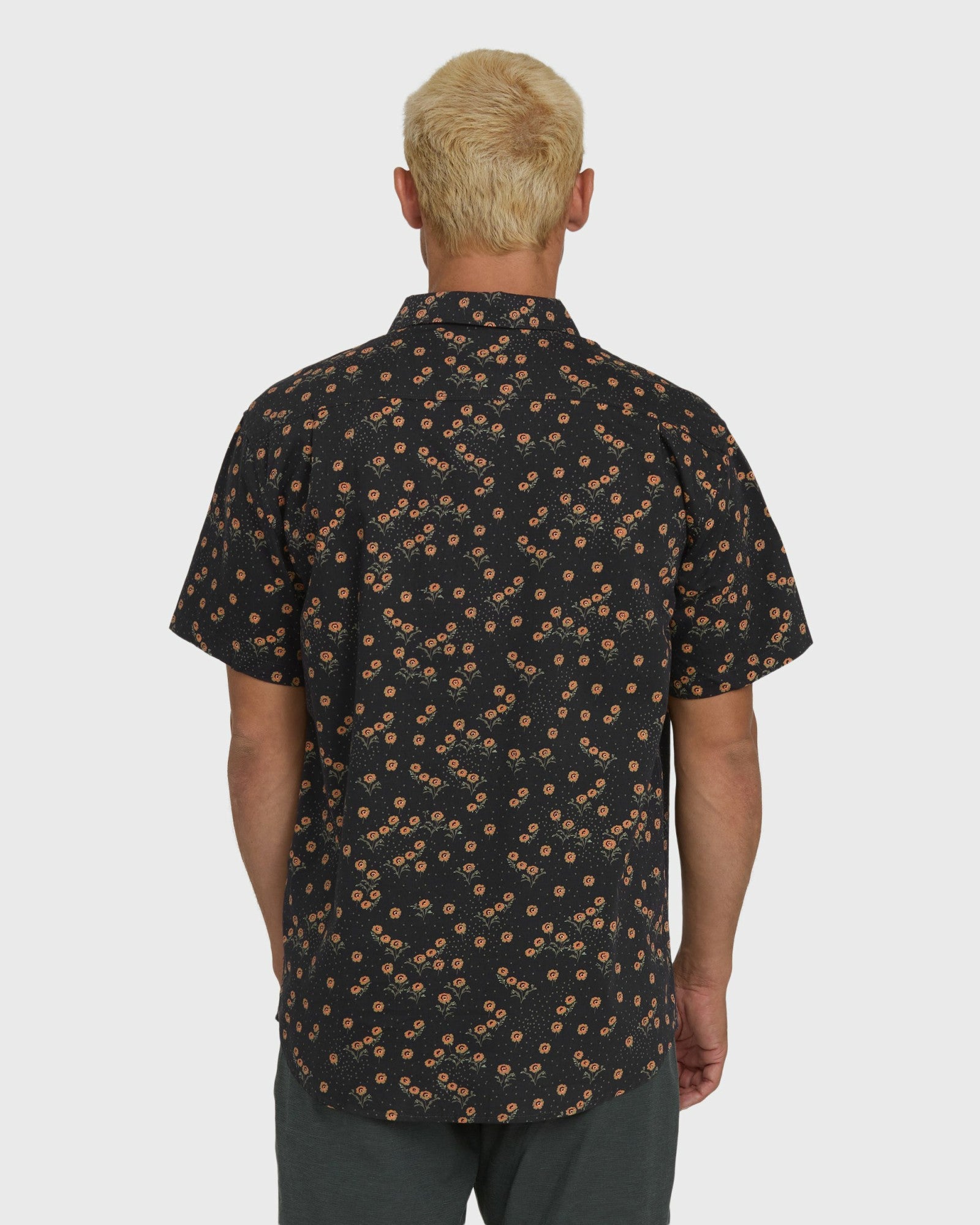 Billabong Men's Sundays Mini Short Sleeve Woven Shirt - Black