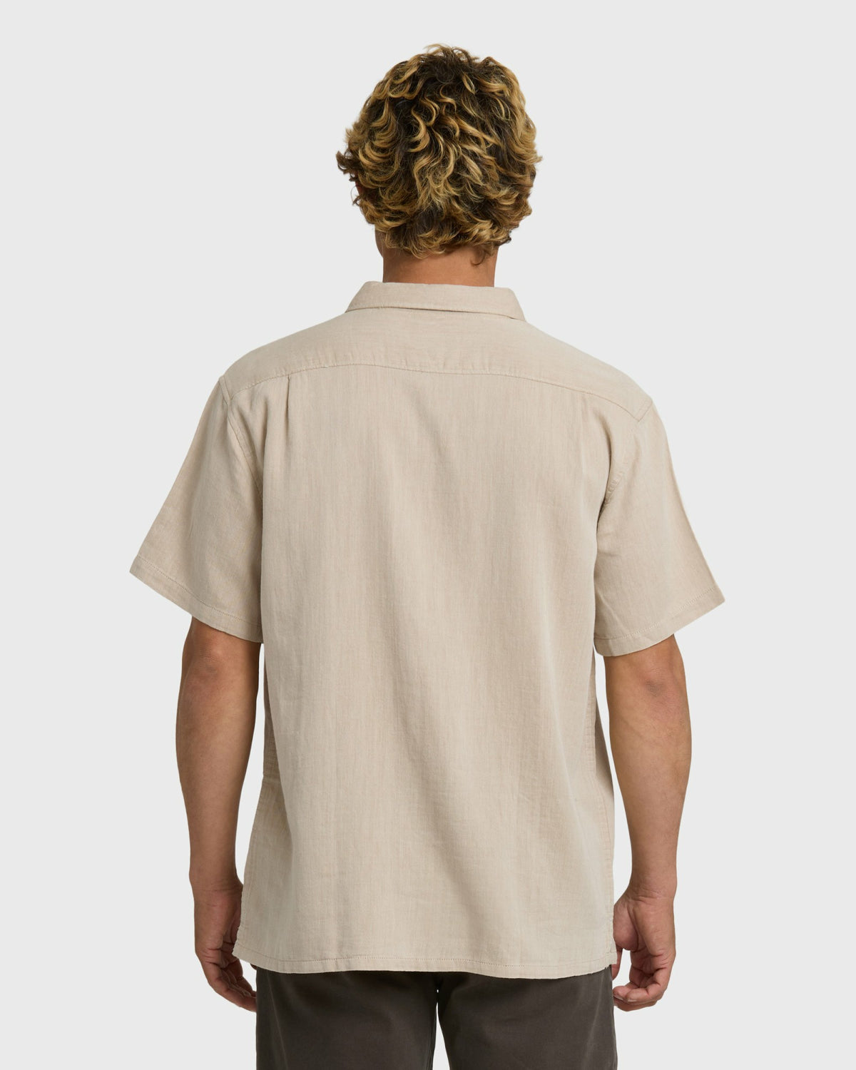 Billabong Men's Cordoba Short Sleeve Shirt - Desert Khaki