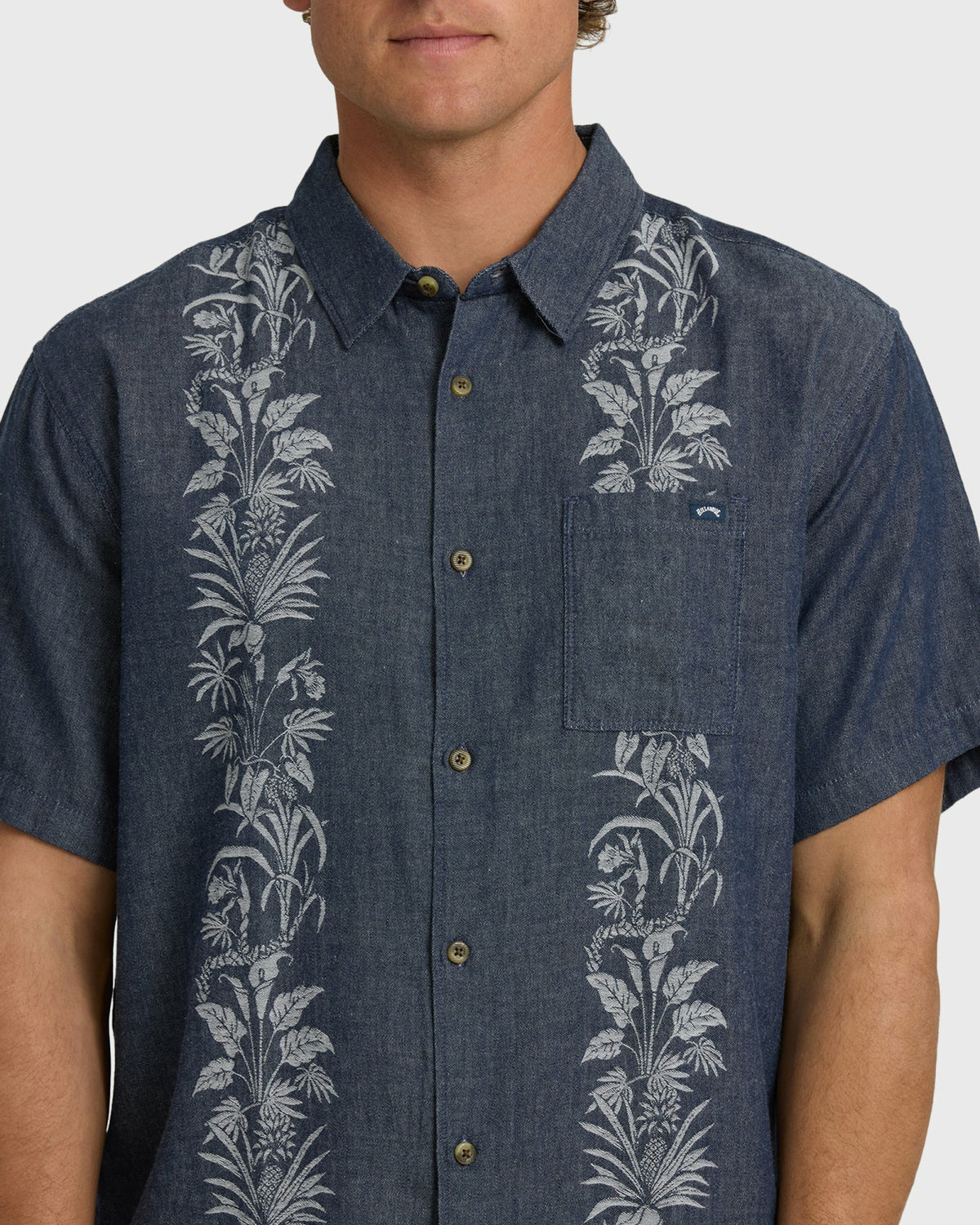 Billabong Men's Cordoba Short Sleeve Shirt - Navy