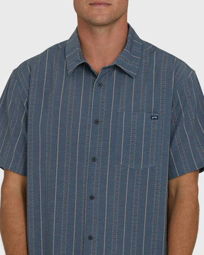 Billabong Men's A\/Div Surftrek Transit Short Sleeve Woven Shirt - True Navy