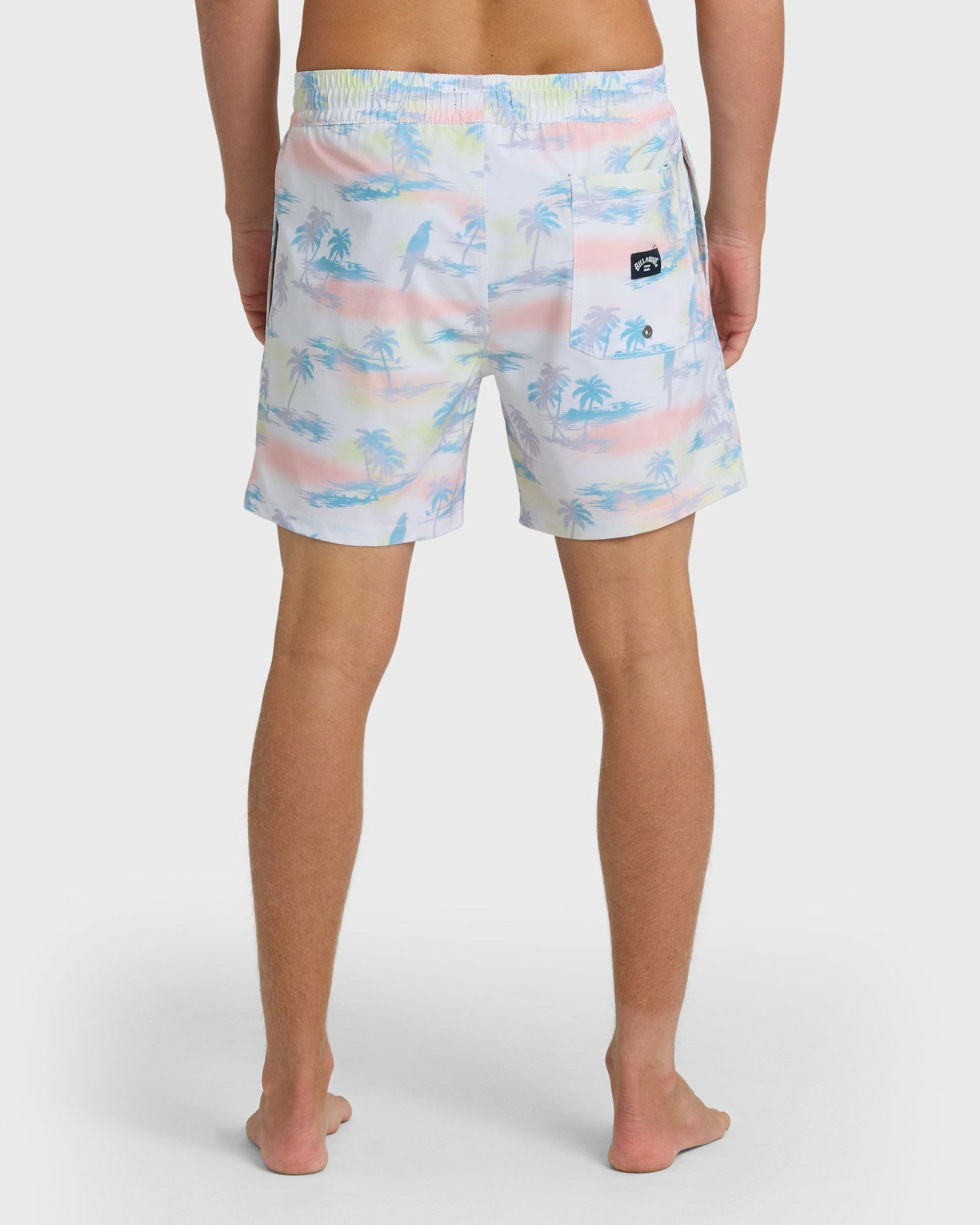 Billabong Men's Lineup Layback 16\" Trunks - Off White