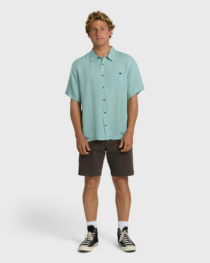 Billabong Men's Victoria Short Sleeve Shirt - Absinthe