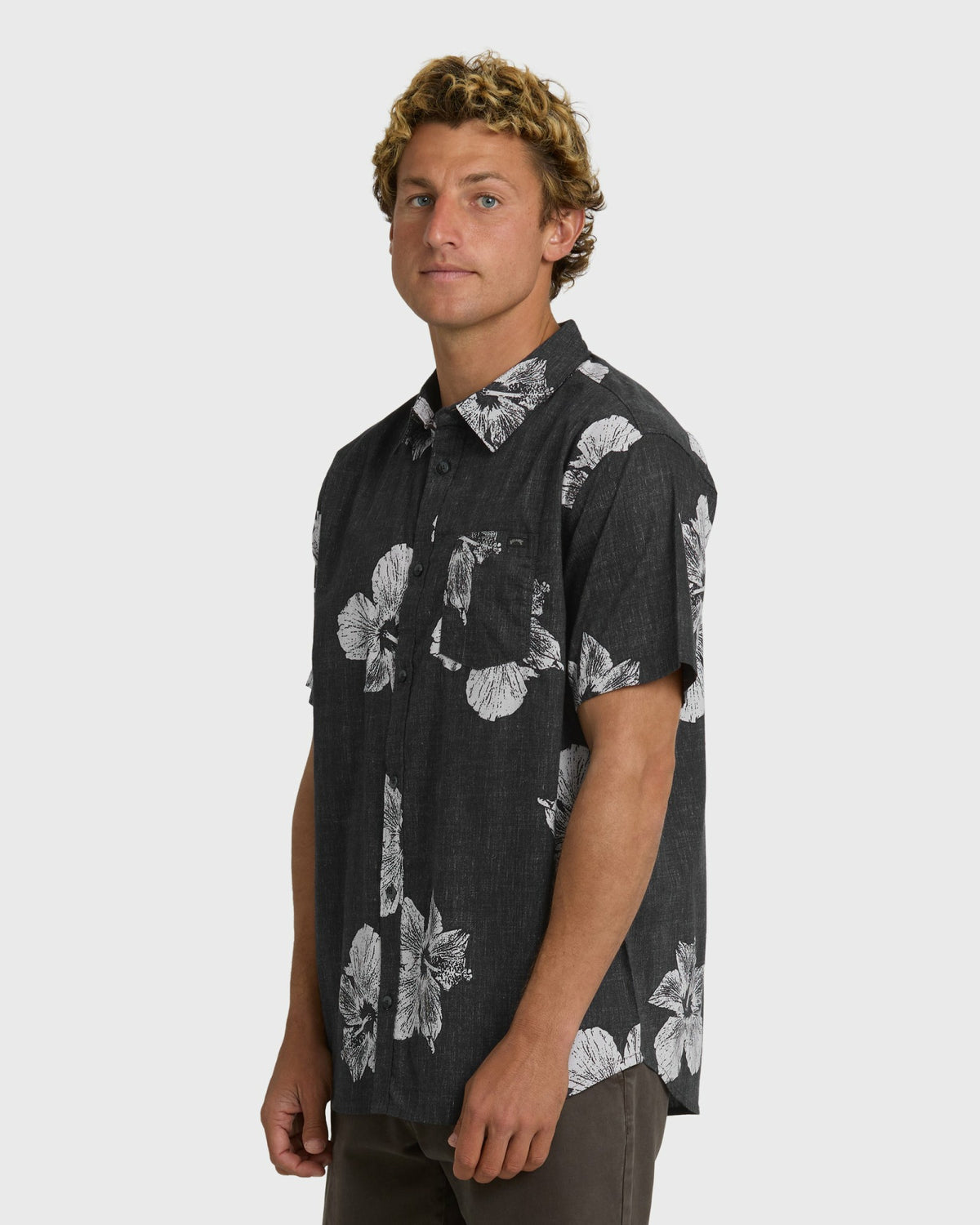 Billabong Men's Sundays Hi Short Sleeve Shirt - Black