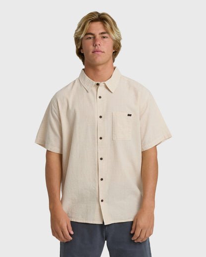 Billabong Men's Victoria Short Sleeve Shirt - Off White