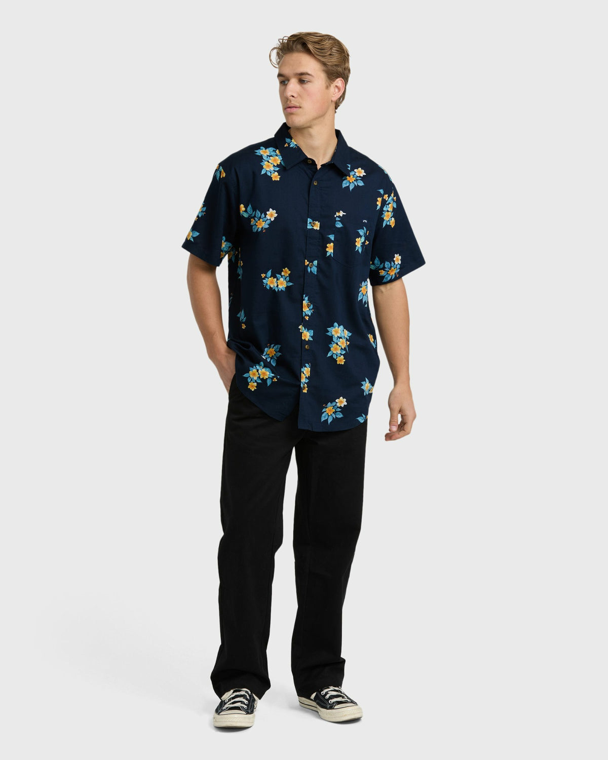 Billabong Men's Sundays Mini Short Sleeve Woven Shirt - Navy