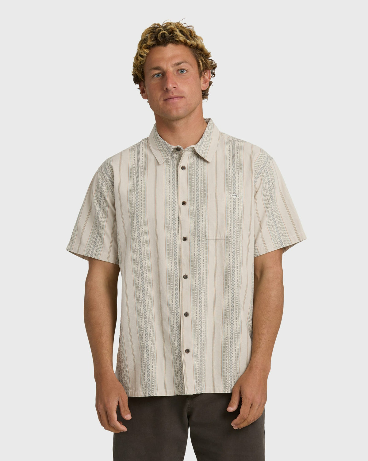 Billabong Men's Sundays Jacquard Short Sleeve Woven Shirt - Oatmeal