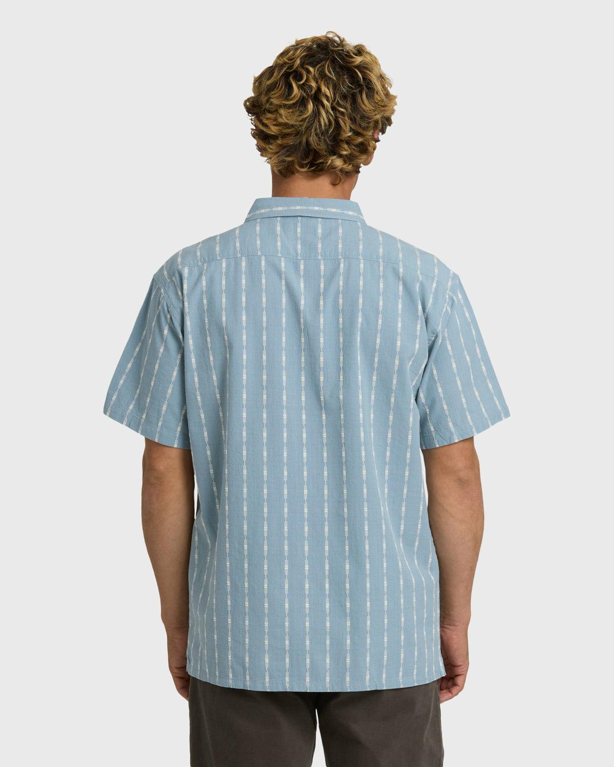 Billabong Men's Sundays Jacquard Short Sleeve Woven Shirt - Blue Fog