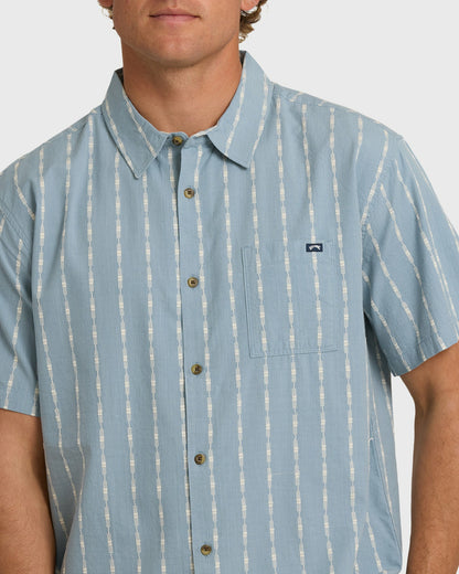 Billabong Men's Sundays Jacquard Short Sleeve Woven Shirt - Blue Fog