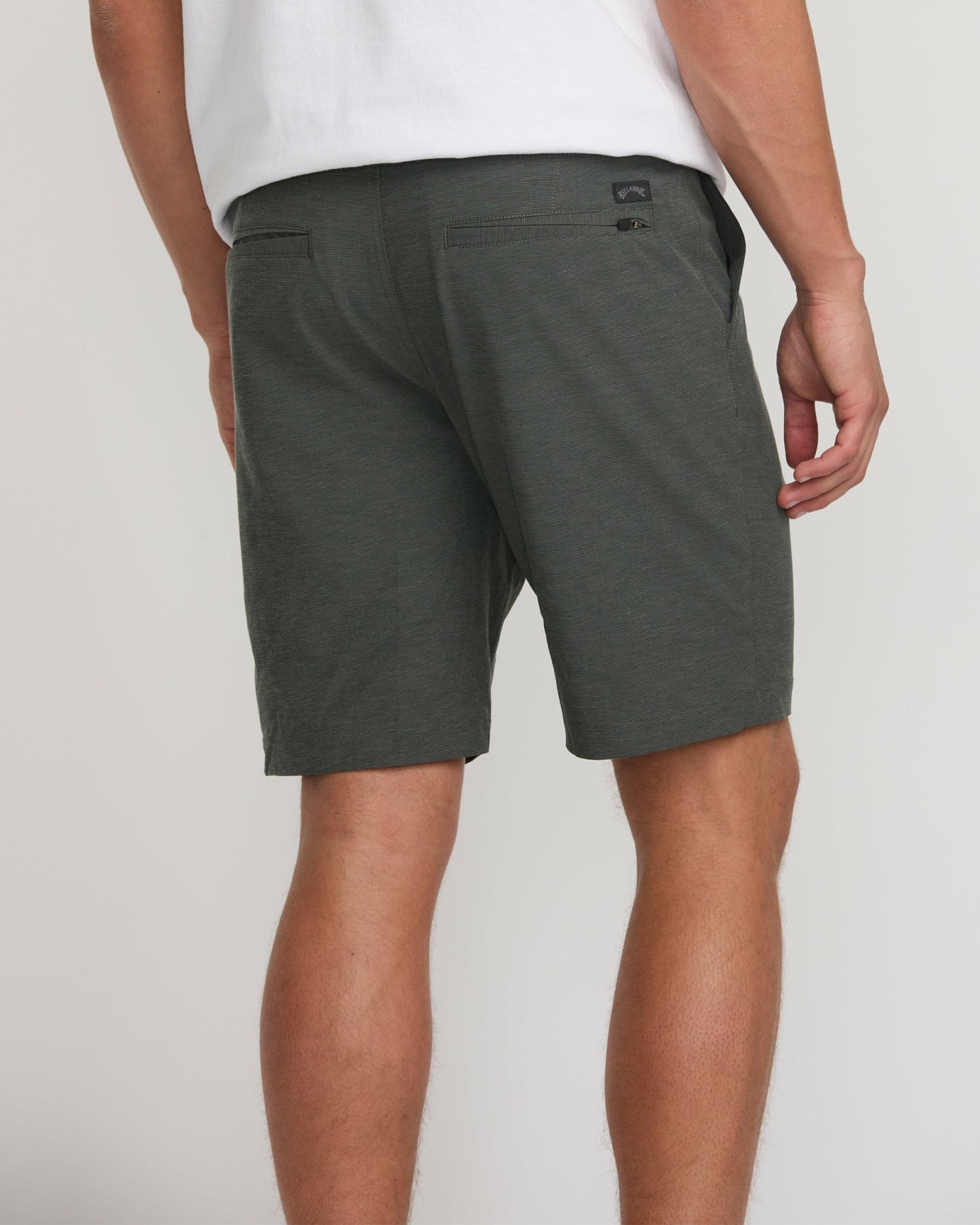Billabong Men's Crossfire Submersible 19\" Hybrid Shorts - Asphalt