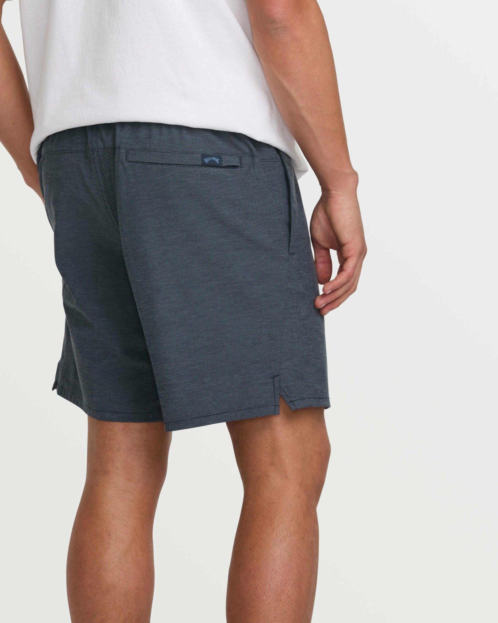 Billabong Men's Crossfire Submersible 18\" Hybrid Shorts - Navy