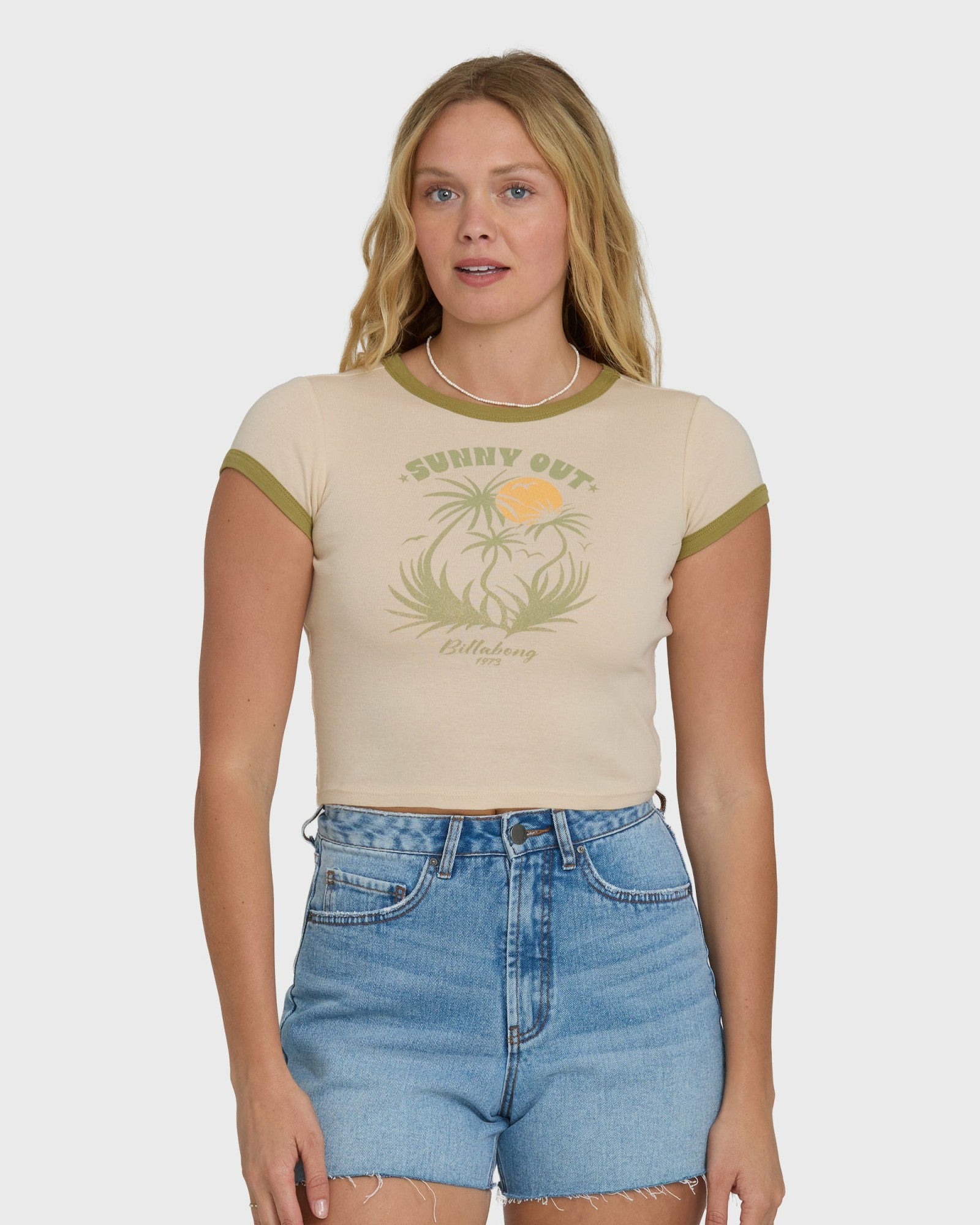 Billabong Women's Sunny Out Short Sleeve Cotton T-Shirt - Dove