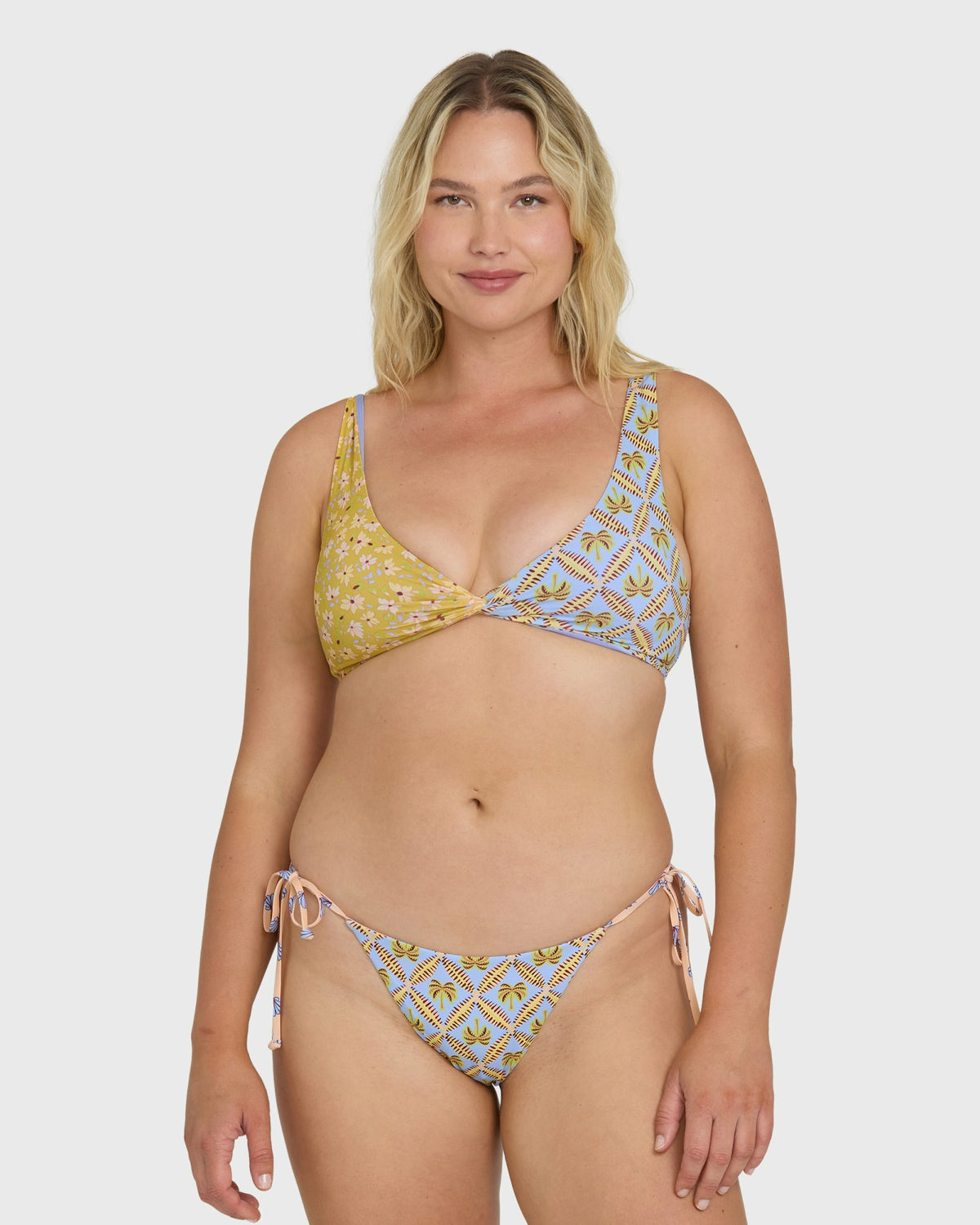 Billabong Women's Soul Stoke Twist Tank Swim Tank Bikini Top - Twilight Blue