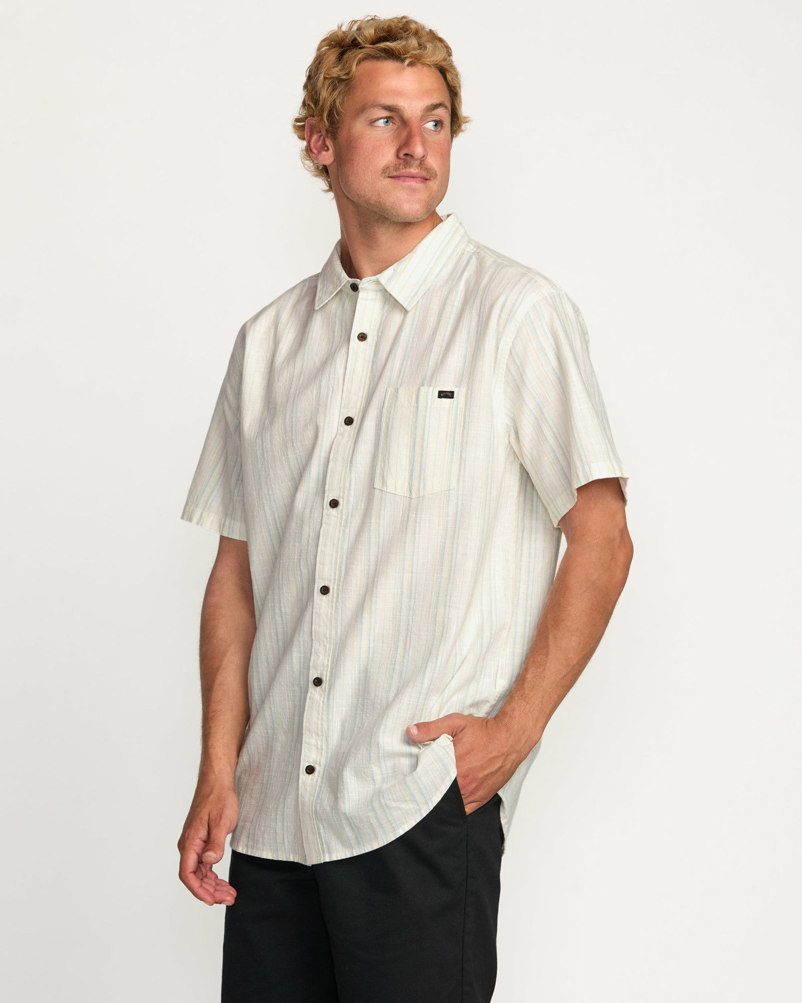 Billabong Men's All Day Stripe Short Sleeve Shirt - Off White