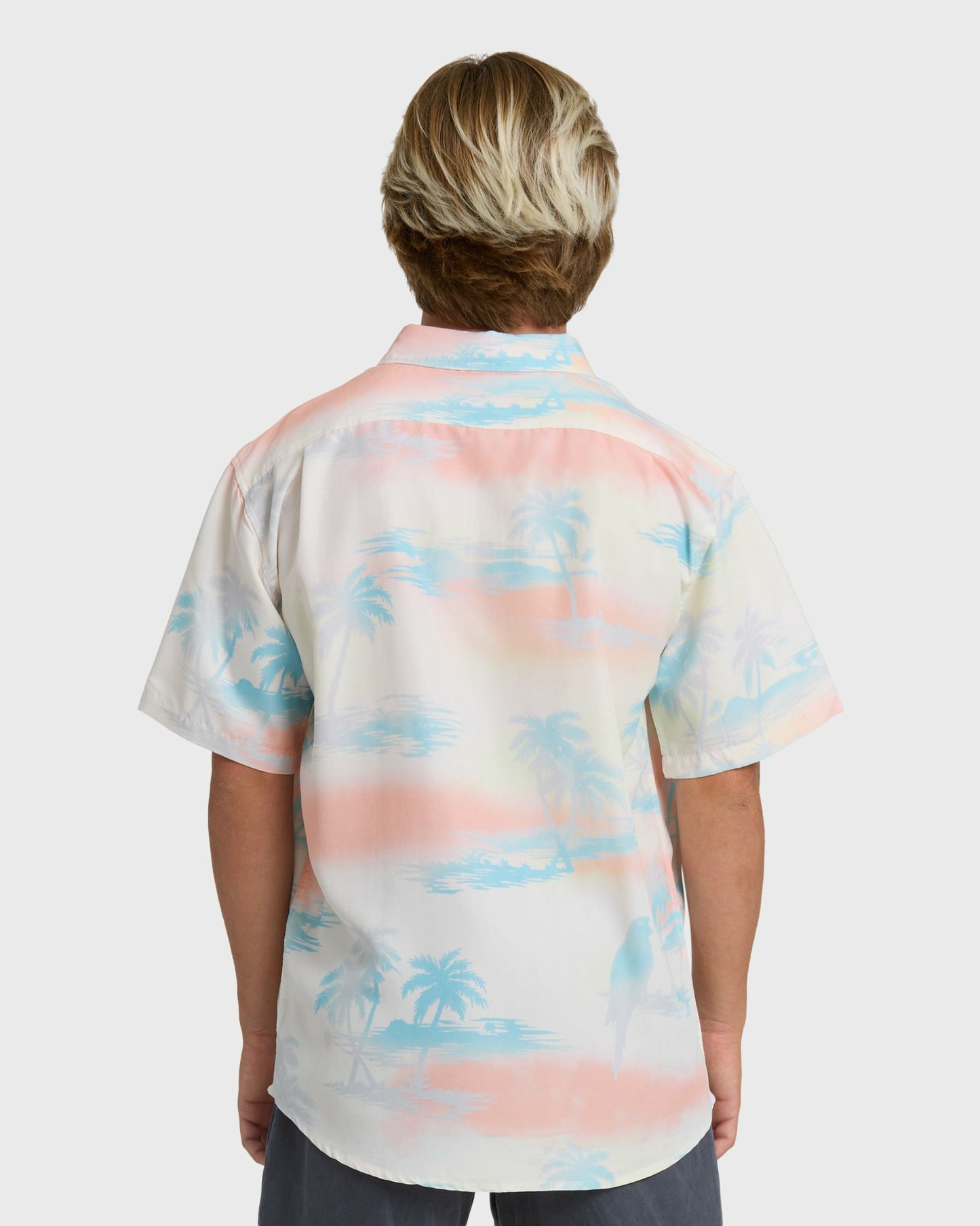Billabong Men's Sundays Lounge Short Sleeve Woven Shirt - Off White