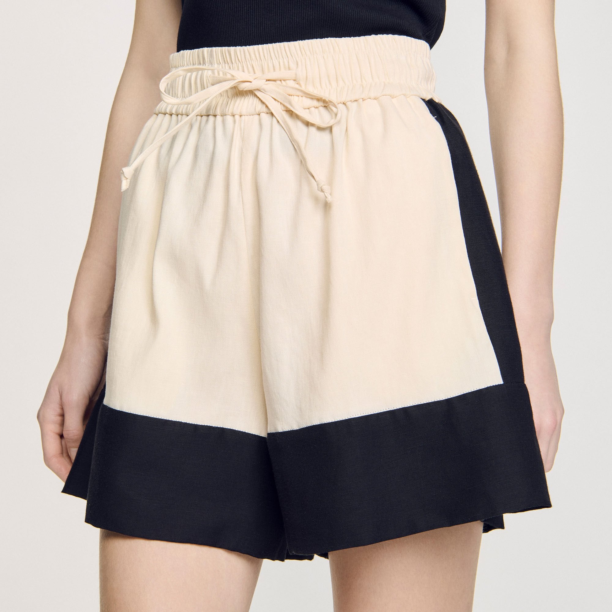 Sandro Women Two-tone shorts