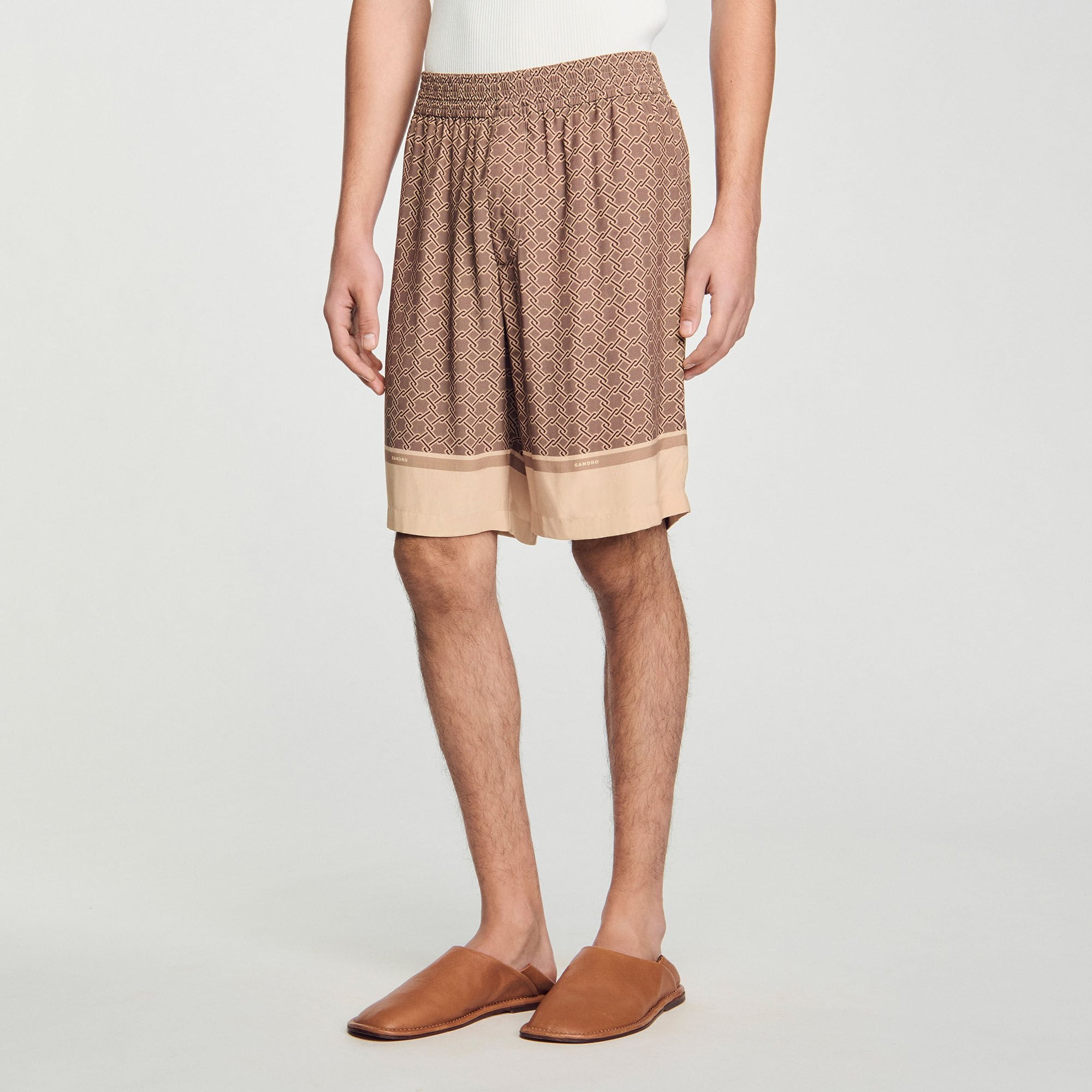 Sandro Men Patterned Flowy Bermuda shorts