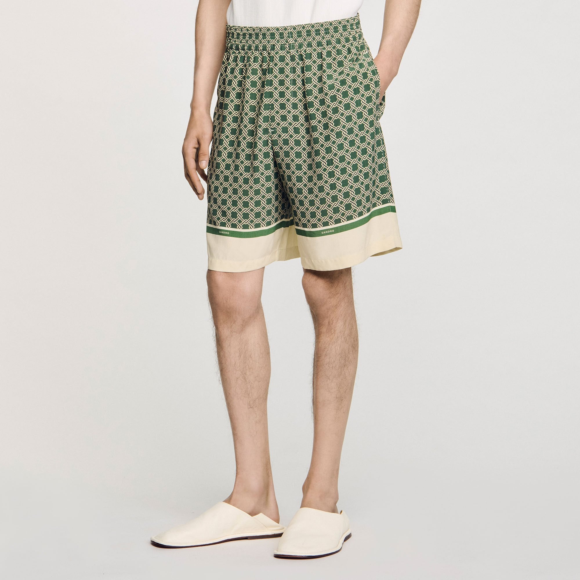 Sandro Men Patterned Flowy Bermuda shorts