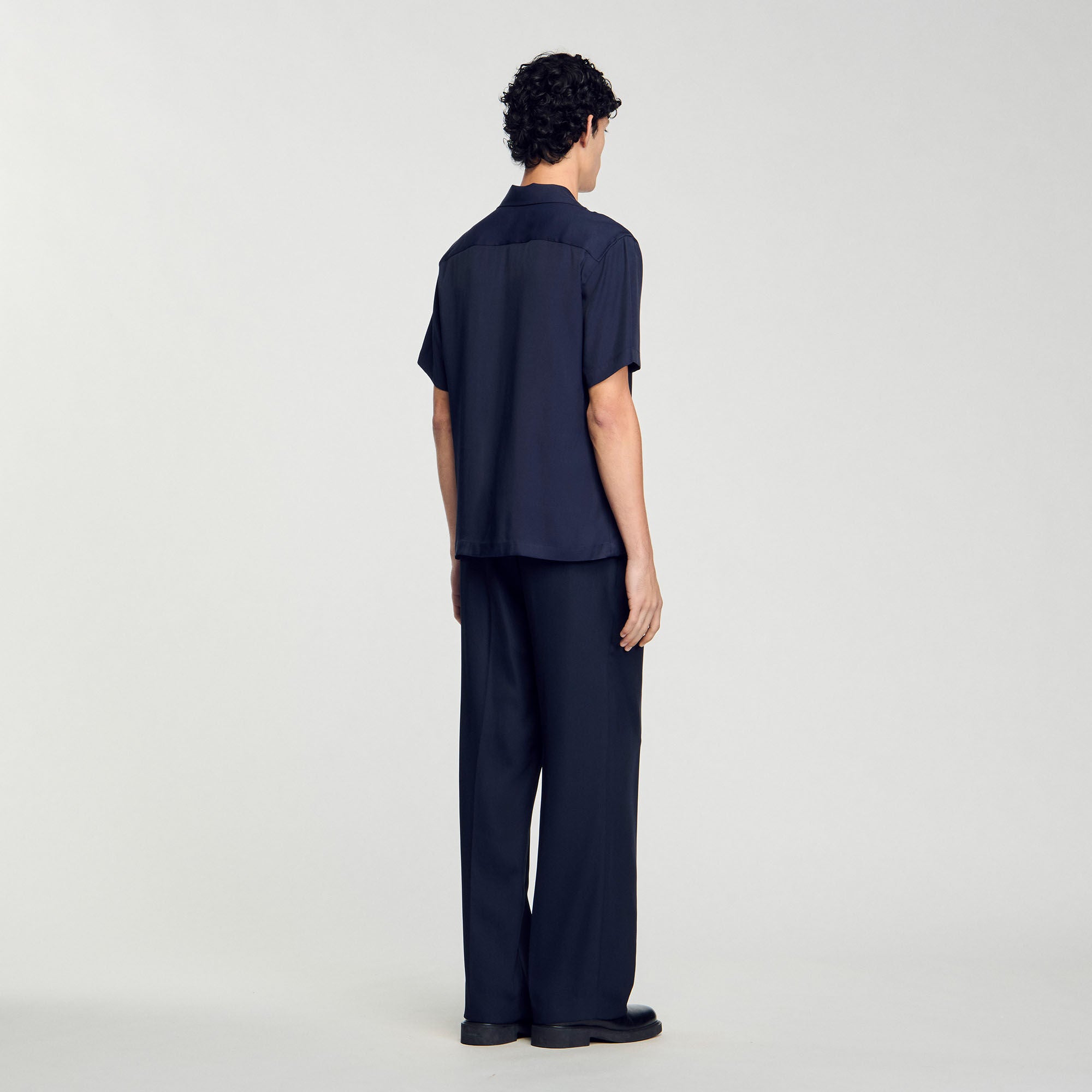 Sandro Men Shark collar shirt